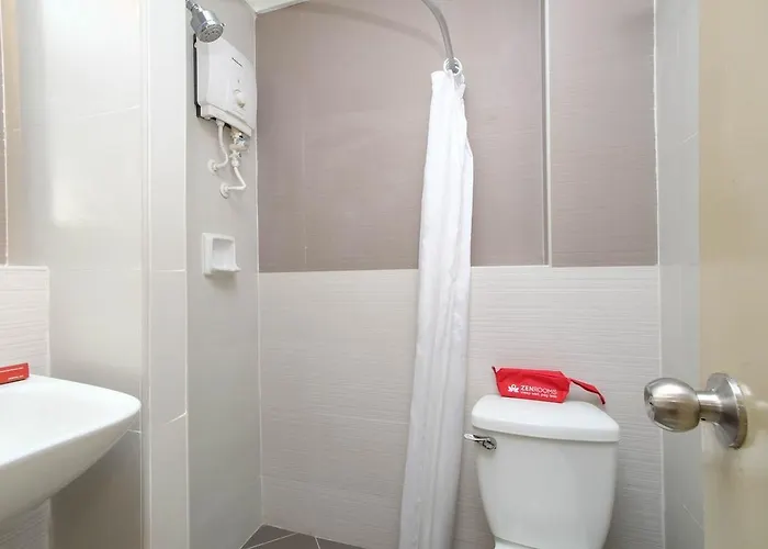 Zen Center Suites 2* Cebu