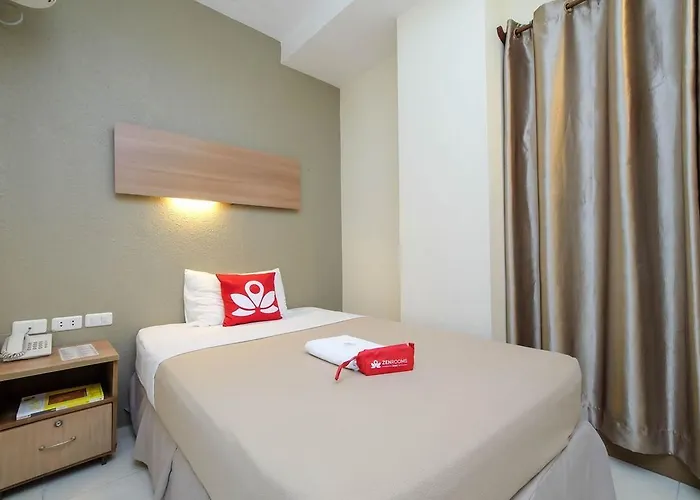 Zen Center Suites Aparthotel