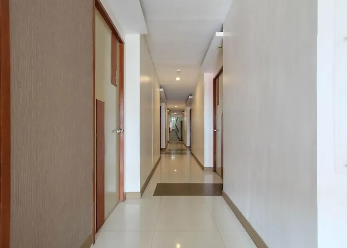 Zen Center Suites Aparthotel