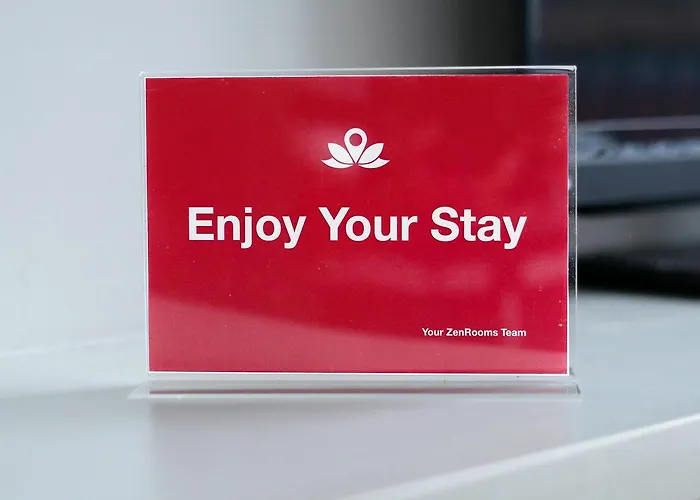 Aparthotel Zen Center Suites